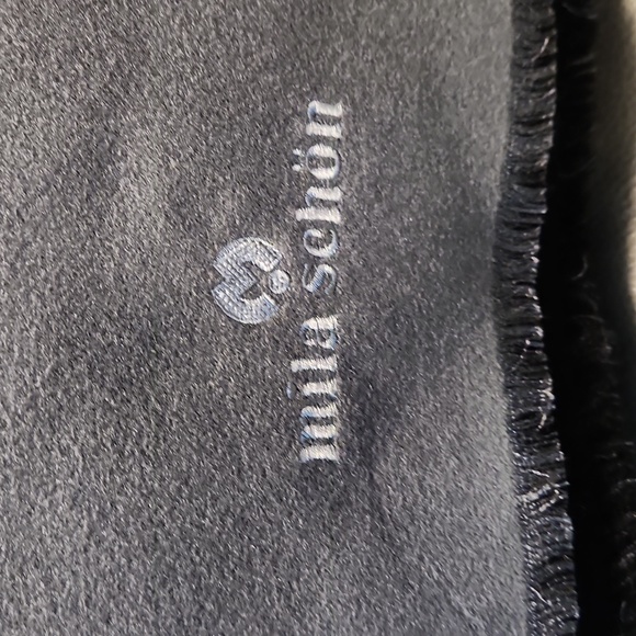 Mila schon scarf - Picture 4 of 4